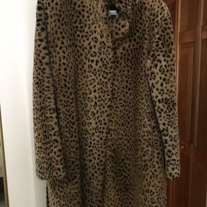 White House | Black Market Whbm Faux Fur Leopard